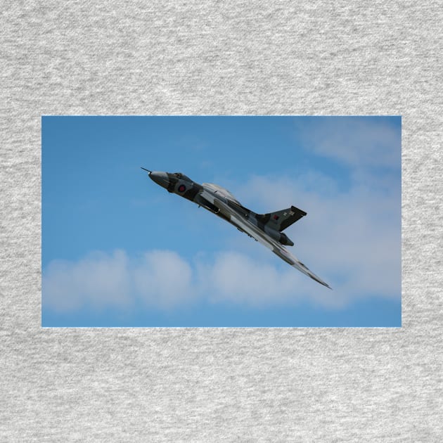 Vulcan Bomber XH558 by jldunbar